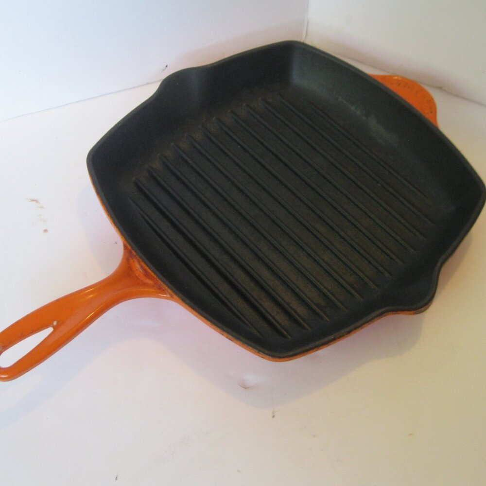 Le Creuset Enameled 10" Square Grill Pan - Orange
